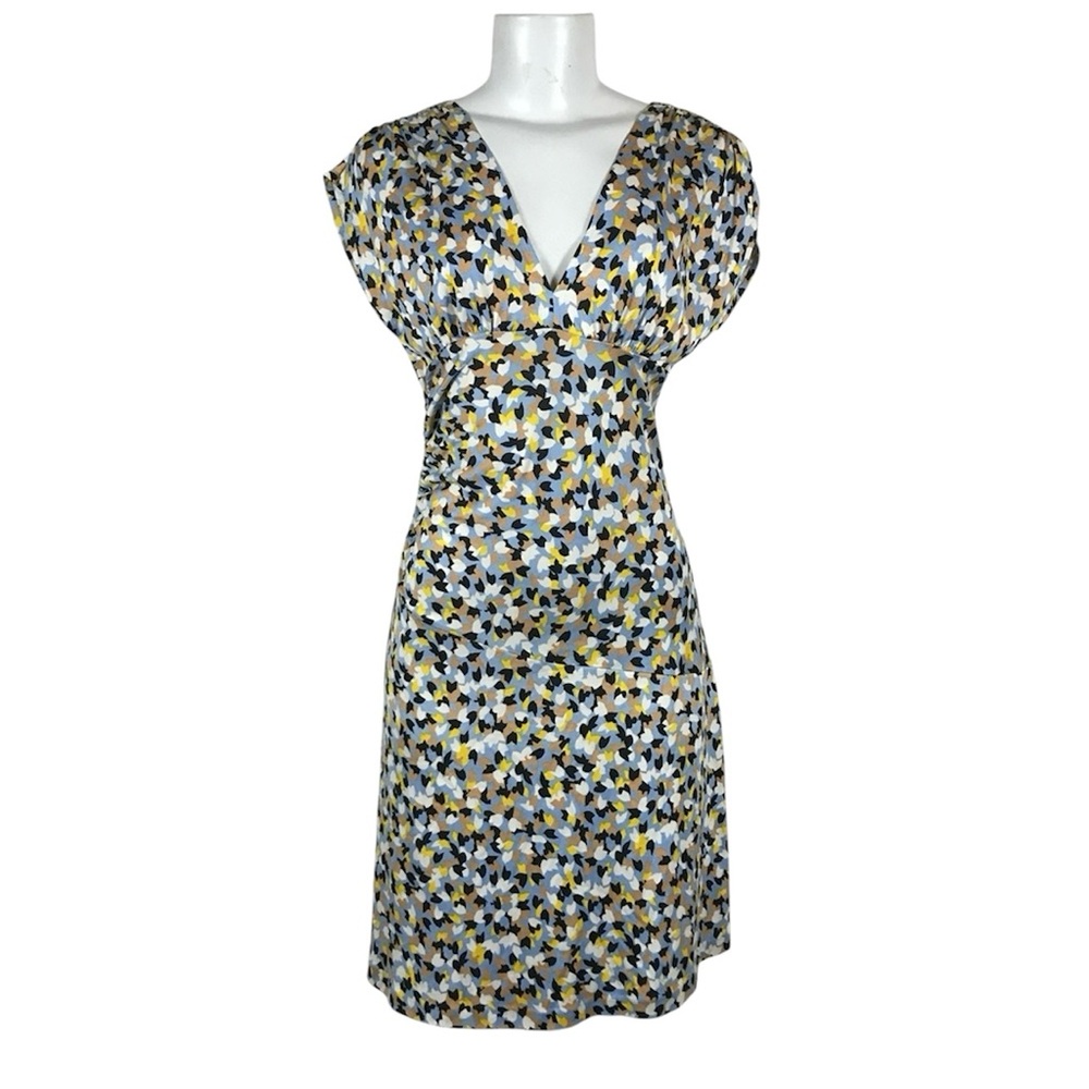 Diane Von Furstenberg Dress V Neck 100% Silk Office Siren Career Casual Party 8